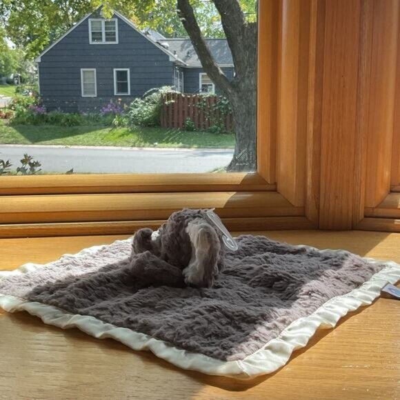 Mary Meyer Baby Elephant Lovey Security Blanket Plush Stuffed - Picture 7 of 9